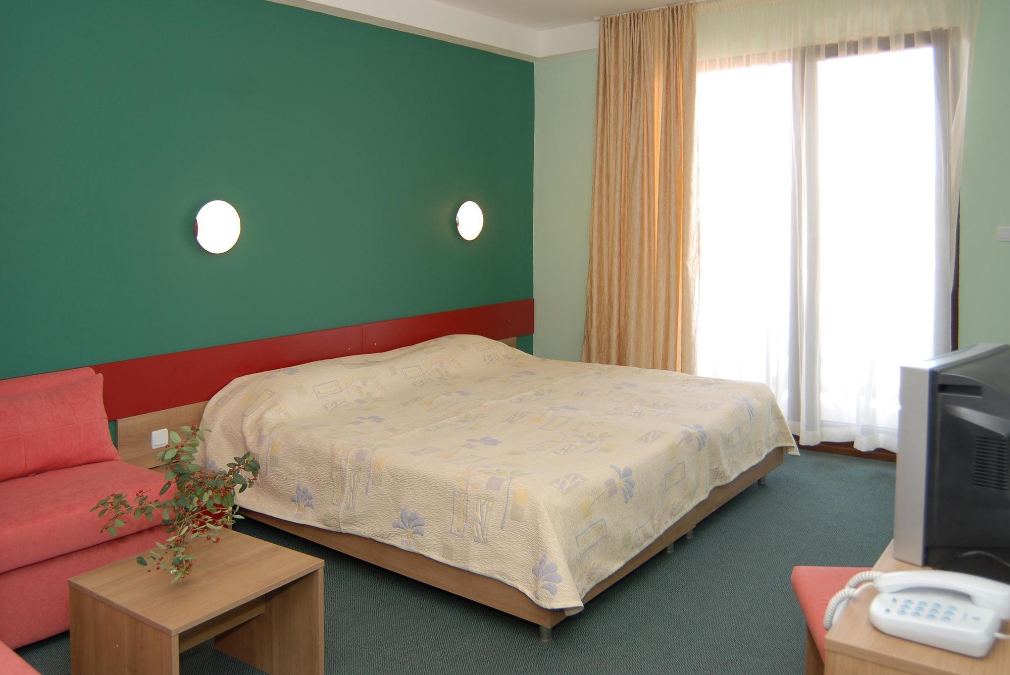Kiparisite Hotel Sunny Beach Exterior foto